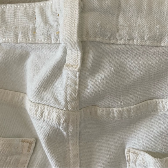 Pilcro and the Letterpress white jean Anthropologie shorts - Picture 8 of 9